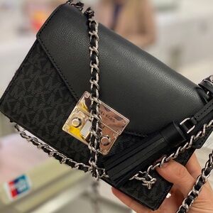 MICHAEL KORS ROSE XS SHOULDER BAG